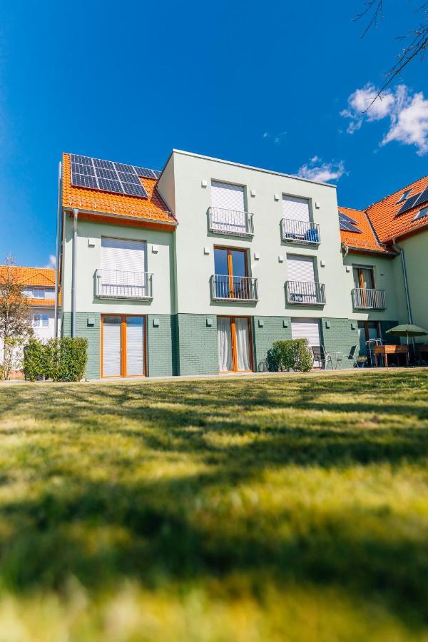 New Living City Appartement Билефельд Экстерьер фото
